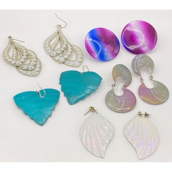 Vintage Lot of 5 Pairs Pierced Earrings‎ Green Purple Drop Pierced 80s 90s Style - Picture 1 of 6